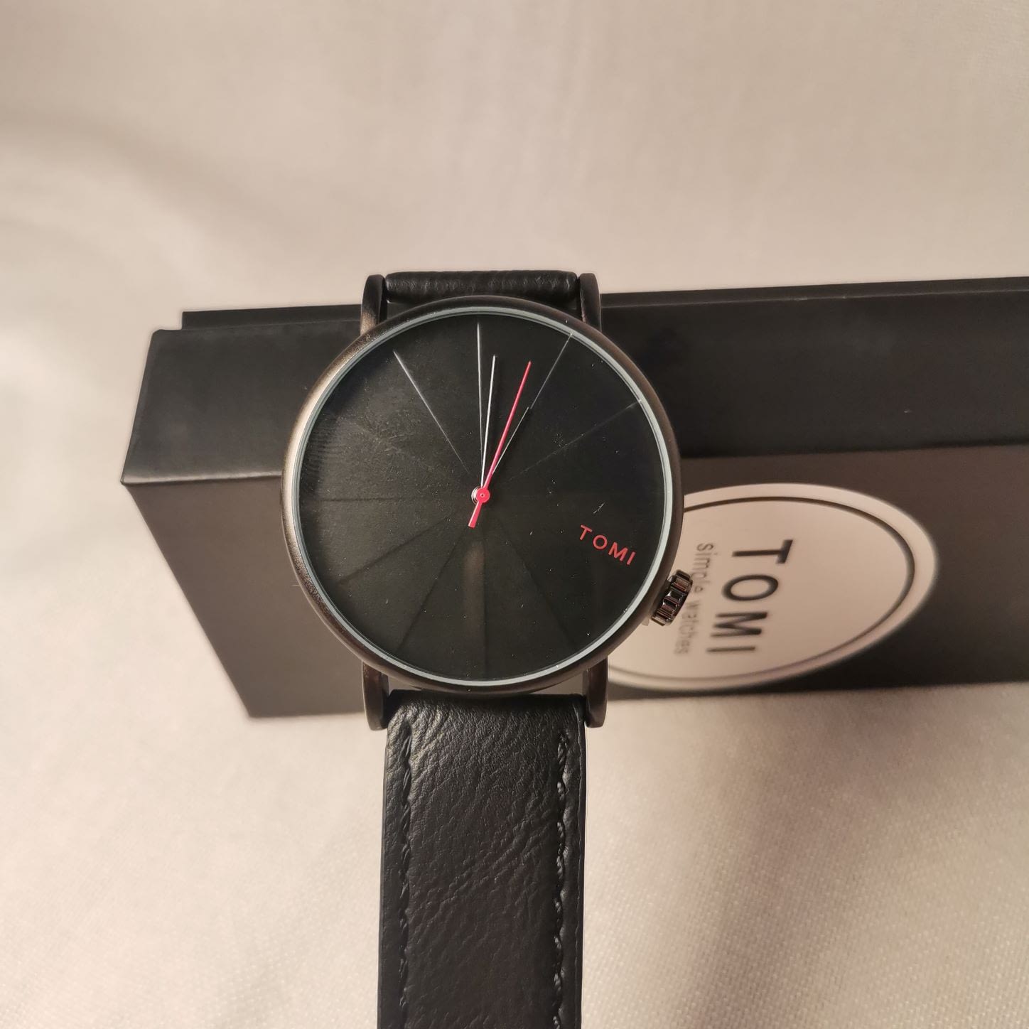tomi watch